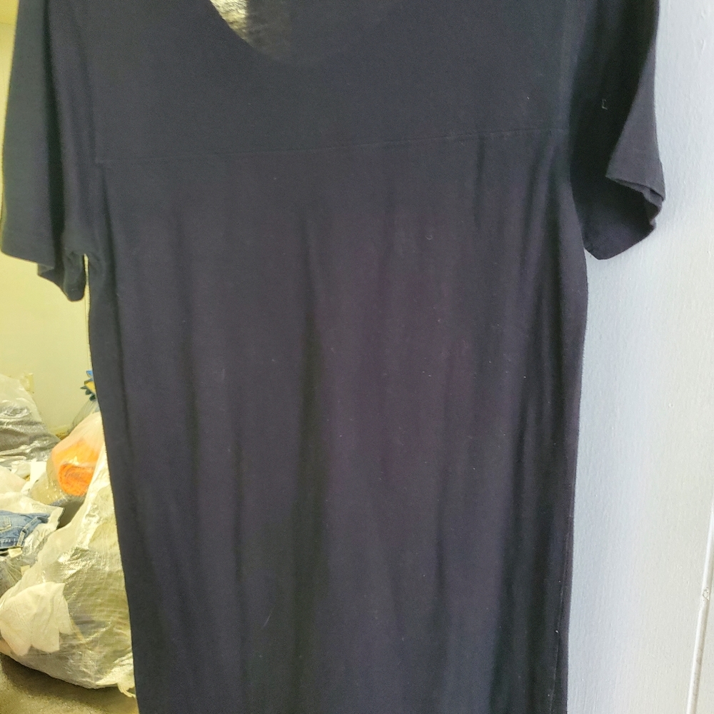 PINK Victoria's Secret Black 'LOVE PINK 86' Studded Tee - Picture 2 of 3